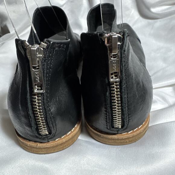 Sofft Evonne Black Leather Sandals Sz 11 Zip Up At Heel Womens - Picture 4 of 8